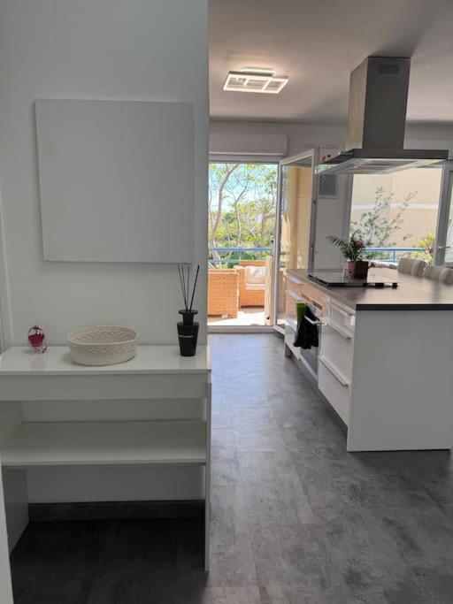 Appartement Spacieux T2 - Grande Terrasse Fréjus